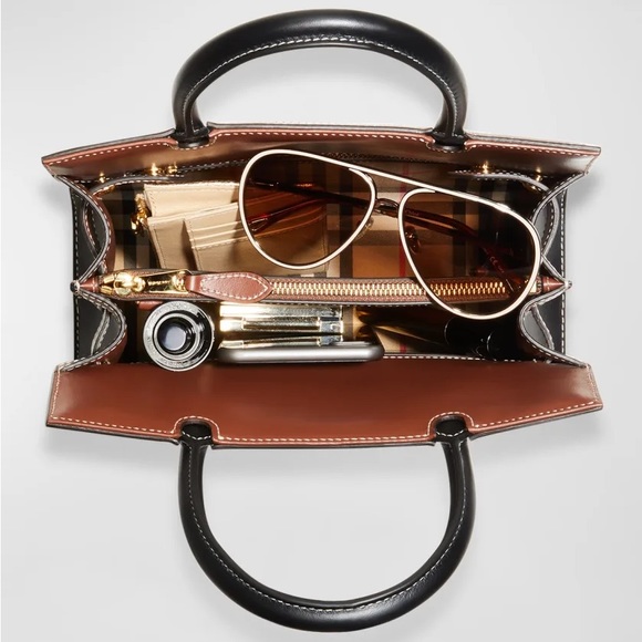 BURBERRY Logo Vintage Check Black Leather Small Title Crossbody Shoulder Handbag - Picture 13 of 16